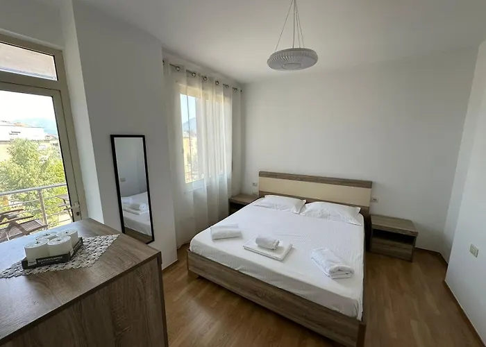 Apartment Friendly Center *