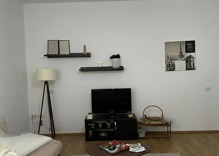 Friendly Center Apartment Tirana