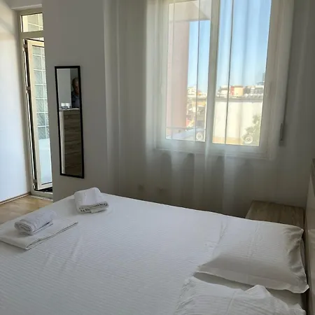 Apartment Friendly Center